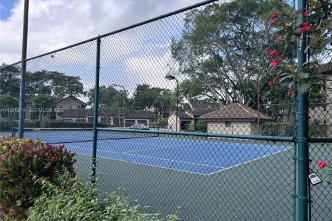 Снять в аренду кондоминиум в Помпано-Бич, Флорида 1 спальня, 43.66м2, № 2045984 - фото 22