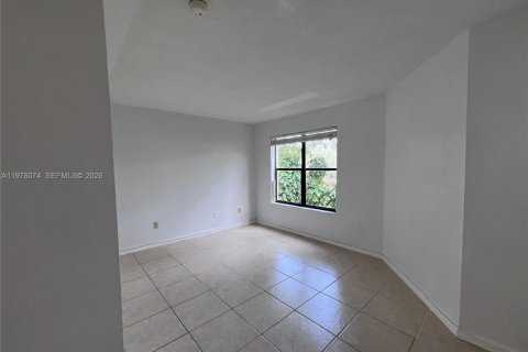 Снять в аренду кондоминиум в Помпано-Бич, Флорида 1 спальня, 43.66м2, № 2045984 - фото 6
