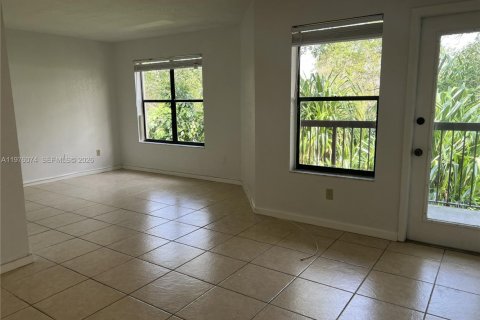 Снять в аренду кондоминиум в Помпано-Бич, Флорида 1 спальня, 43.66м2, № 2045984 - фото 11