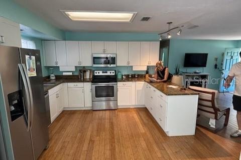 Casa en alquiler en Gulfport, Florida, 3 dormitorios, 106.84 m2 № 1880503 - foto 5