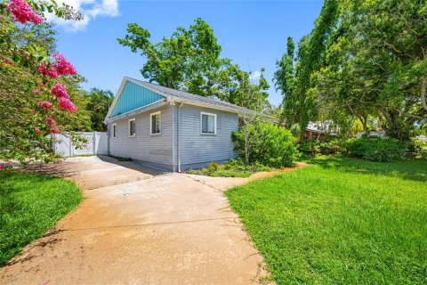 Casa en alquiler en Gulfport, Florida, 3 dormitorios, 106.84 m2 № 1880503 - foto 24