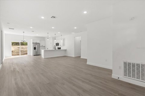 Villa ou maison à vendre à Dunnellon, Floride: 4 chambres, 170.29 m2 № 1659467 - photo 8