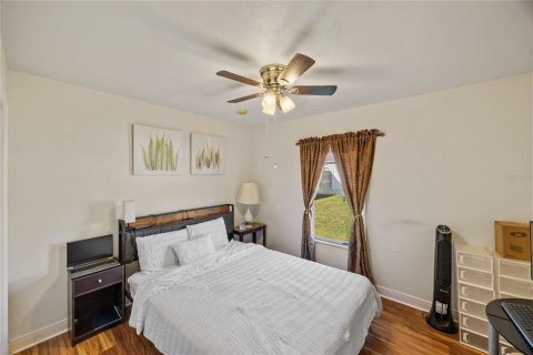 Villa ou maison à vendre à Newberry, Floride: 4 chambres, 159.98 m2 № 2418535 - photo 7