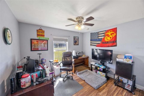 Villa ou maison à vendre à Newberry, Floride: 4 chambres, 159.98 m2 № 2418535 - photo 3