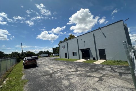 Commercial property in Orlando, Florida 1058.34 sq.m. № 1337957 - photo 6