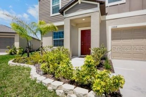 House in Parrish, Florida 4 bedrooms, 240.06 sq.m. № 2093529 - photo 2