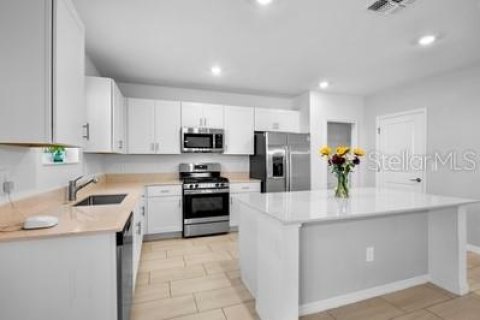 House in Parrish, Florida 4 bedrooms, 240.06 sq.m. № 2093529 - photo 7