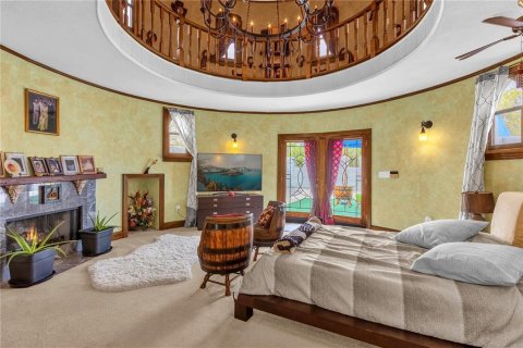 House in Orlando, Florida 5 bedrooms, 434.78 sq.m. № 1554511 - photo 14