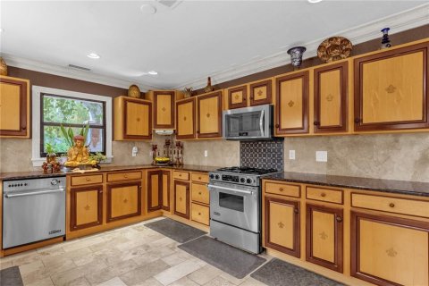 House in Orlando, Florida 5 bedrooms, 434.78 sq.m. № 1554511 - photo 27