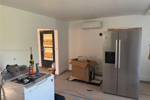 Villa ou maison à vendre à Fort Lauderdale, Floride: 4 chambres, 132.48 m2 № 2004916 - photo 12