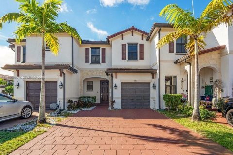 Touwnhouse à Hialeah, Floride 3 chambres, 127.83 m2 № 2403751