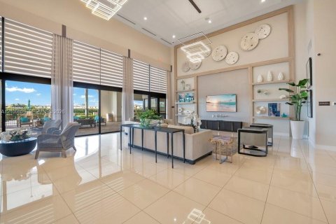 Touwnhouse à louer à Hialeah, Floride: 3 chambres, 127.83 m2 № 2403751 - photo 18