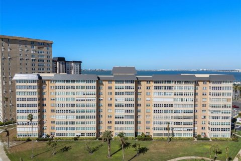 Copropriété à vendre à Saint Petersburg, Floride: 1 chambre, 98.48 m2 № 1530394 - photo 15