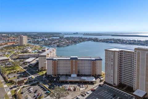 Copropriété à vendre à Saint Petersburg, Floride: 1 chambre, 98.48 m2 № 1530394 - photo 6