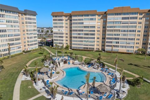 Copropriété à vendre à Saint Petersburg, Floride: 1 chambre, 98.48 m2 № 1530394 - photo 16