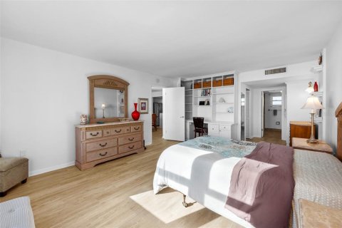 Copropriété à vendre à Saint Petersburg, Floride: 1 chambre, 98.48 m2 № 1530394 - photo 27