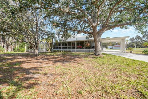 Villa ou maison à vendre à Englewood, Floride: 4 chambres, 425.12 m2 № 2143896 - photo 2