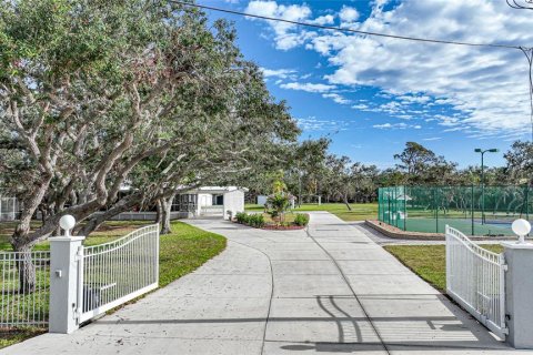 Villa ou maison à vendre à Englewood, Floride: 4 chambres, 425.12 m2 № 2143896 - photo 3