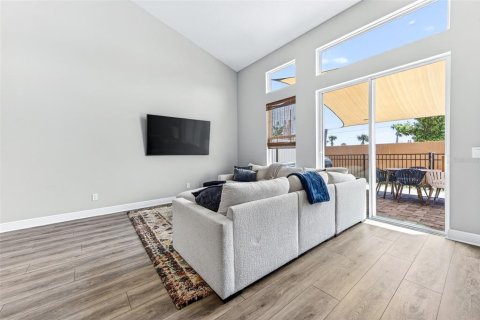Adosado en venta en Satellite Beach, Florida, 3 dormitorios, 196.77 m2 № 2151829 - foto 15