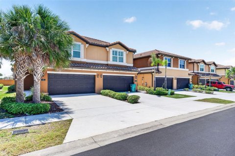 Adosado en venta en Satellite Beach, Florida, 3 dormitorios, 196.77 m2 № 2151829 - foto 6