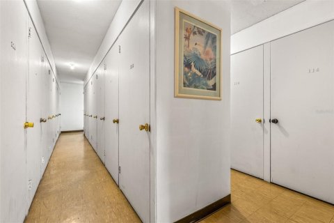 Купить кондоминиум в Сент-Питерсберг, Флорида 5 комнат, 85.01м2, № 1902313 - фото 24