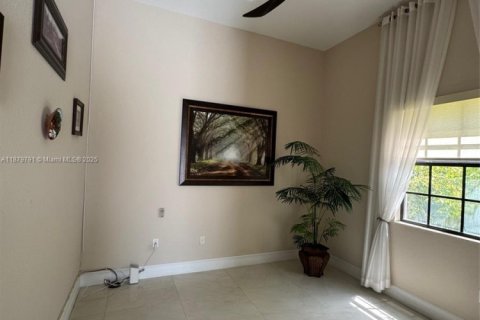 Villa ou maison à vendre à Cooper City, Floride: 4 chambres, 230.03 m2 № 1930152 - photo 28