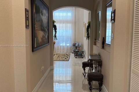 Villa ou maison à vendre à Cooper City, Floride: 4 chambres, 230.03 m2 № 1930152 - photo 3