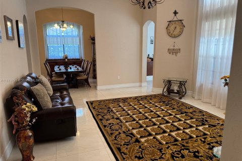 Villa ou maison à vendre à Cooper City, Floride: 4 chambres, 230.03 m2 № 1930152 - photo 4