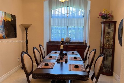 Villa ou maison à vendre à Cooper City, Floride: 4 chambres, 230.03 m2 № 1930152 - photo 6