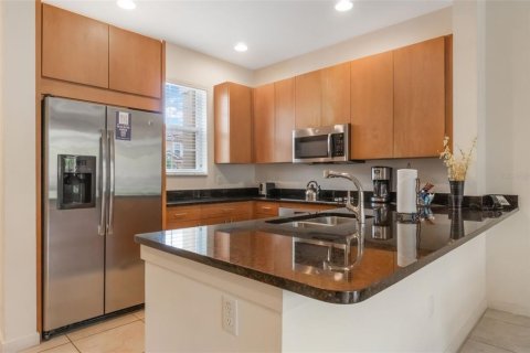 Adosado en venta en Kissimmee, Florida, 2 dormitorios, 125.42 m2 № 1916963 - foto 8