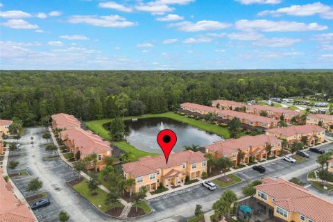 Adosado en venta en Kissimmee, Florida, 2 dormitorios, 125.42 m2 № 1916963 - foto 1