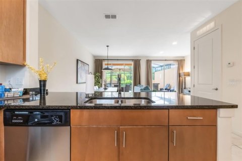 Adosado en venta en Kissimmee, Florida, 2 dormitorios, 125.42 m2 № 1916963 - foto 7
