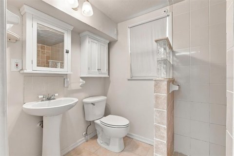 Купить виллу или дом в Норт-Порт, Флорида 6 комнат, 175.21м2, № 2425644 - фото 25