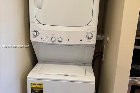 Condominio en alquiler en Davie, Florida, 2 dormitorios, 75.9 m2 № 1993152 - foto 6