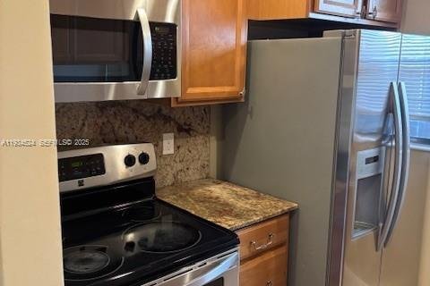 Condominio en alquiler en Davie, Florida, 2 dormitorios, 75.9 m2 № 1993152 - foto 5