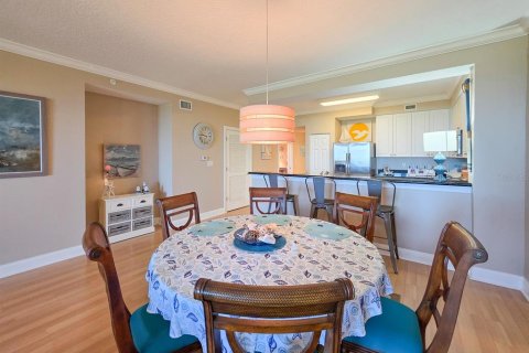 Condo in Palm Coast, Florida, 3 bedrooms № 2166848 - photo 12