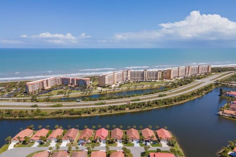 Condo in Palm Coast, Florida, 3 bedrooms № 2166848 - photo 4