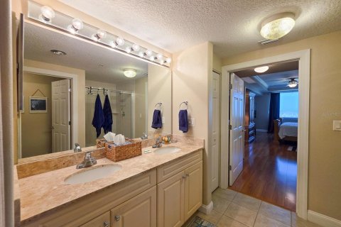 Condo in Palm Coast, Florida, 3 bedrooms № 2166848 - photo 28