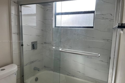 Copropriété à louer à Miramar, Floride: 1 chambre, 71.53 m2 № 1929746 - photo 23