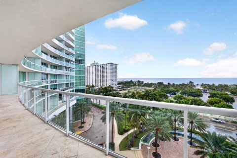 Condominio en venta en Pompano Beach, Florida, 2 dormitorios, 184.23 m2 № 2403767 - foto 23