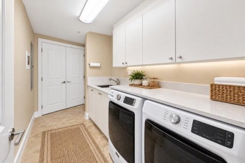 Condominio en venta en Pompano Beach, Florida, 2 dormitorios, 184.23 m2 № 2403767 - foto 20