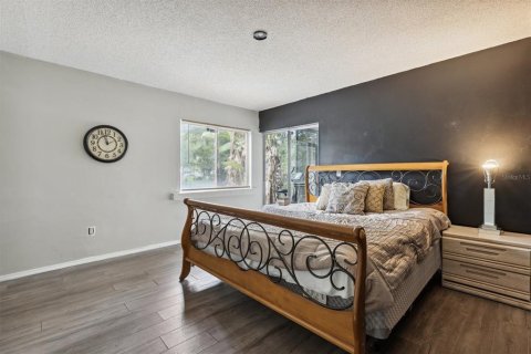 Condo in Orlando, Florida, 2 bedrooms  № 2156589 - photo 8