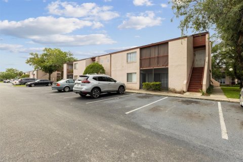 Condo in Orlando, Florida, 2 bedrooms  № 2156589