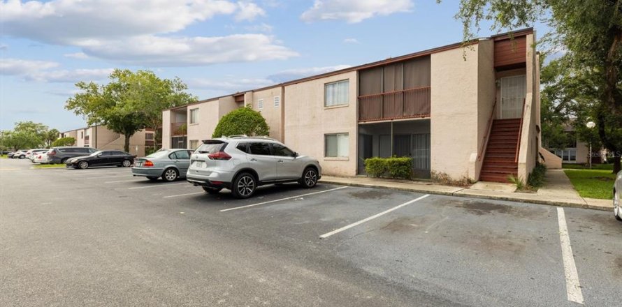 Condo in Orlando, Florida, 2 bedrooms  № 2156589