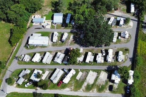 Commercial property in Lake Alfred, Florida 107.02 sq.m. № 1869145 - photo 2