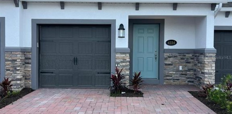 Adosado en Orlando, Florida 3 dormitorios, 146.41 m2 № 1907295