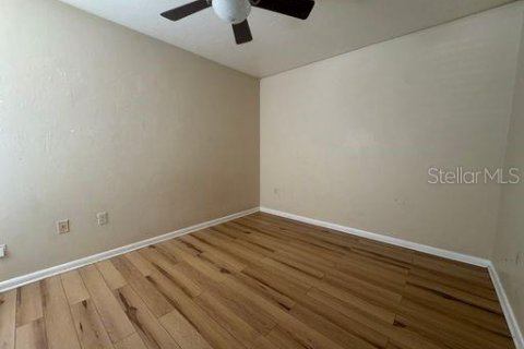 Touwnhouse à vendre à Gainesville, Floride: 3 chambres, 122.72 m2 № 1915371 - photo 12