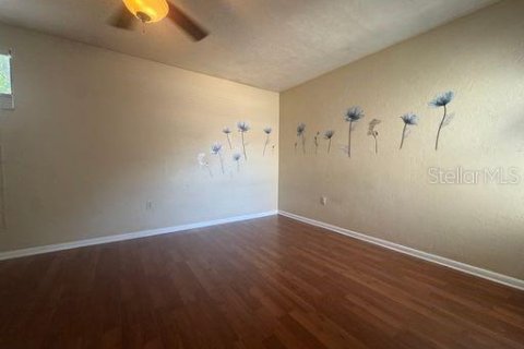 Touwnhouse à vendre à Gainesville, Floride: 3 chambres, 122.72 m2 № 1915371 - photo 9