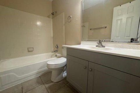 Touwnhouse à vendre à Gainesville, Floride: 3 chambres, 122.72 m2 № 1915371 - photo 14