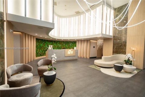 Купить кондоминиум в Майами, Флорида 2 спальни, 101.54м2, № 1986446 - фото 25